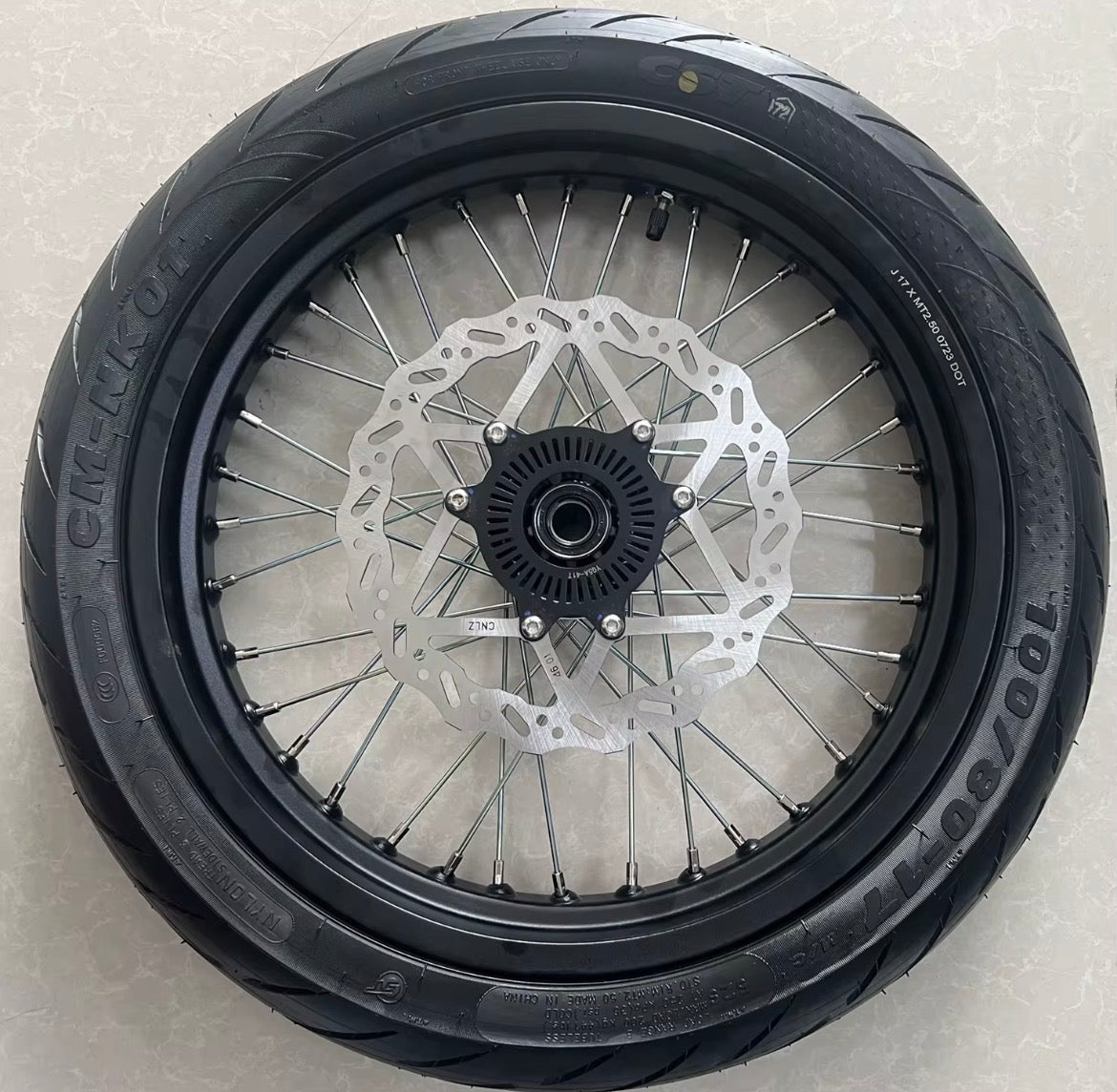 Surron Ultra Bee 100/80-17 130/70/17 Black Supermoto Wheelset