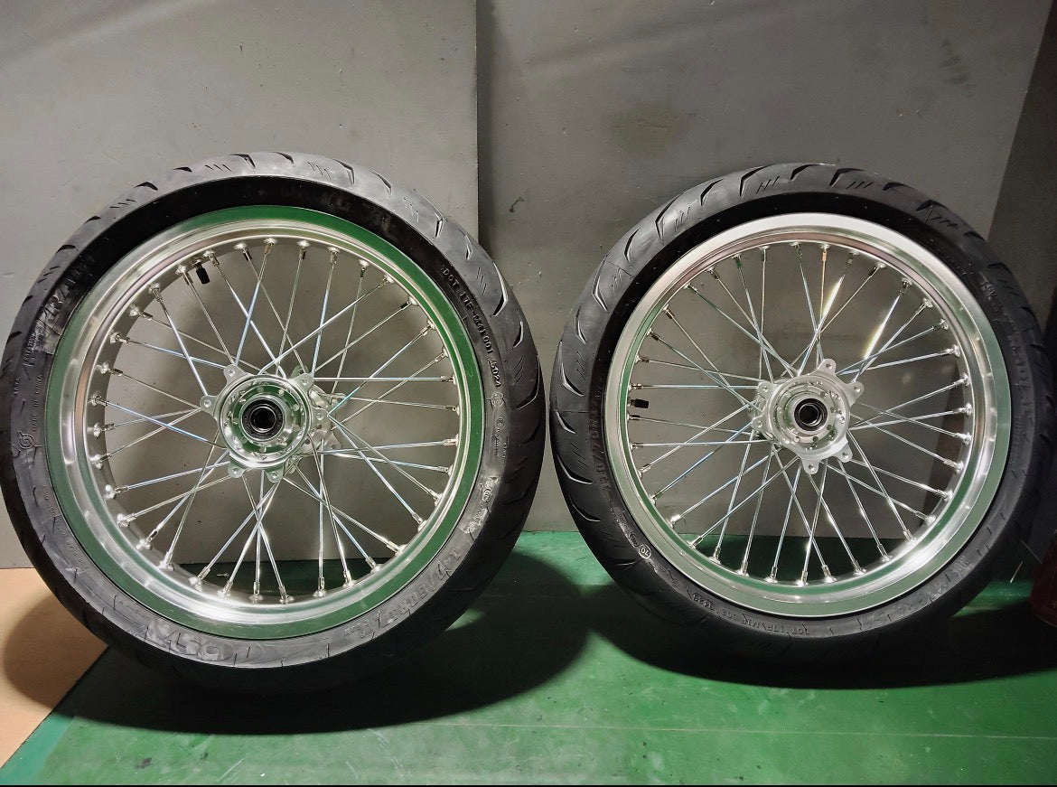 Surron Ultra Bee 100/80-17 130/70/17 Chrome Supermoto Wheelset