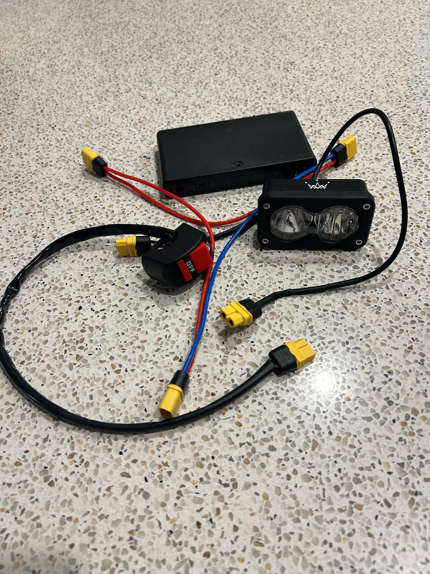 Battery Powered Baja Light V2