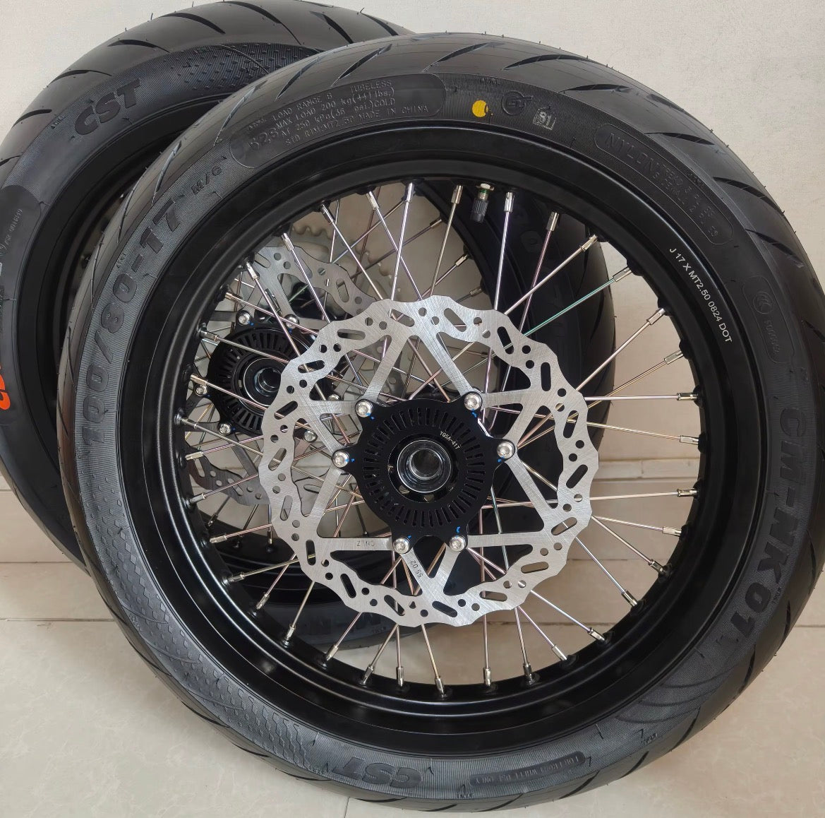 Surron Ultra Bee 100/80-17 130/70/17 Black Supermoto Wheelset